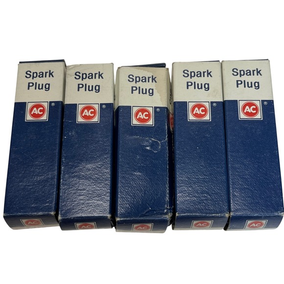 AC Spark Plug R44S NOS Acniter Vintage General Motors Corporation Set of‎ USA